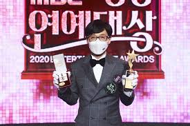 대한민국(전국) 74 1월 2일 7.9% 8.9% 75 1월 9일 8.9% 12.7% 76 1월 16일 8.5% 11.8% 77 1월 23일 7.9% 11.6% 78 1월 30일 ë†€ë©´ë­í•˜ë‹ˆ ìœ ìž¬ì„ì´ ë°œêµ´í•œ ì˜ˆëŠ¥ ë‰´íŽ˜ì´ìŠ¤ ëˆ„êµ¬ ë¨¸ë‹ˆs