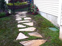 It can be laid on a dry bed of gravel and sand or it can be mortared directly over a block of existing concrete. Building A Stone Walkway How Tos Diy