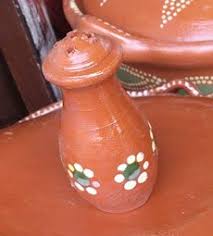 La baldosa de barro es utilizada desde tiempos inmemorables para la construcción. 32 Barro Ideas Mexican Pottery Mexican Decor Mexican Party