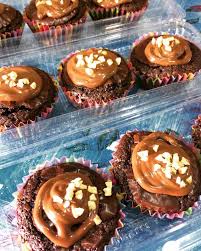 Mini brownie bites recipe will be a hit with everyone! Resepi Mini Brownies Yang Tersangat Mudah Crunchy Di Luar Moist Di Dalam