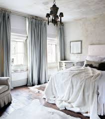 8 Clever And Cozy Fixes For Every Major Bedroom Complaint Master Bedroom Curtains Master Bedroom Decor Romantic Luxurious Bedroom