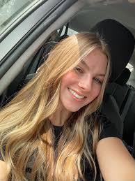 Claire Mcclellan's Instagram, Twitter & Facebook