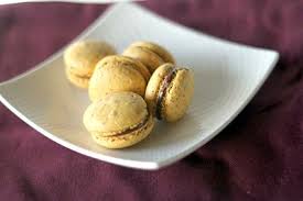Banana Nutella Macrons Yum Nutella Macarons Nutella Banana Nutella