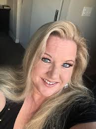 Melanie Herring's Instagram, Twitter & Facebook