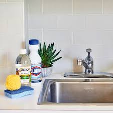 how to clean a stainless steel sink