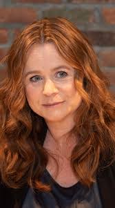 Emily Watson's Instagram, Twitter & Facebook