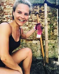Explore @stijn_fransen tweets with statistics and download mp4 videos ‍actrice |.we looked inside some of the tweets by @stijn_fransen and found useful information for you. 83 Vind Ik Leuks 1 Opmerkingen Stijn Fransen Stijn Fransen Op Instagram Tuinvrouw Wie Had Gedacht Dat Ik Ooit De Tui Simple Image Image Your Image