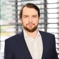 2100+ "Erbe" profiles