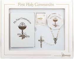 Featured best sellers new arrivals top rated price low to high our picks product filters. Amazon Com First Holy Communion Gift Set For Girl With Common Prayers Book Rosary Box And Pin Home Kitchen