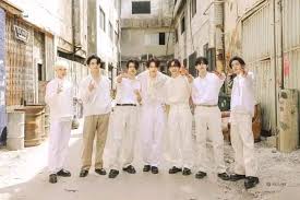 ❗ENHYPEN QUIZ❗ FIRST CORRECT ANSWER-HEART SECOND-CARE THIRD-LIKE  FOURTH-LAUGH FIFTH-SAD SEE COMSEC👇👇👇👇