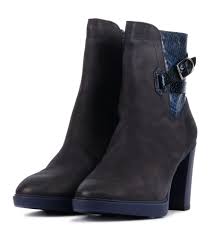 Er is ook een grote collectie floris van bommel chelsea boots met de populaire dessins waar floris van bommel bekend om staat. Floris Van Bommel Dames Enkellaarsjes Blauw 85627 Van Den Assem