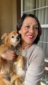 Edith Calderon's Instagram, Twitter & Facebook