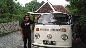 They are not intended to form part of any contract or warranty. Ini Dia Cerita Mobil Vw Kombil Eks Ambulans Tahun 1976 Hibah Rs Bethesda Berjasa Saat Gempa Yogya Tribun Jogja