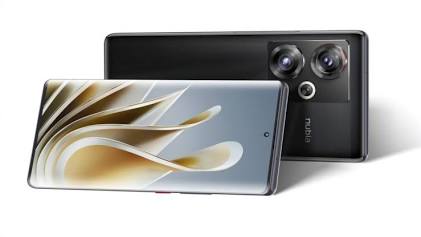 Smartphone with curved AMOLED display