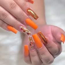 Nail designs of this variety are simple and pretty at the same time. 2 334 Likes 21 Comments Christinas Nailz Christinas Nailz On Instagram Yasssss This Golden Set Is Fire Orange Nails Christina Nails