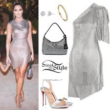 Khloe kardashian arrives in style to kourtney's baby shower. Khloe Kardashian Clothes Outfits Steal Her Style