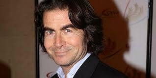 Laurent de Funès, petit-fils de Louis, a porté le fardeau de son nom avant  ses débuts sur scène