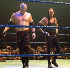 В рестлинге джейкобс выступает в wwe на бренде smackdown под именем кейн. Kane Wrestler Wikiwand