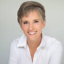 Amy Hoogervorst, Integrative Health and Wellness Coach