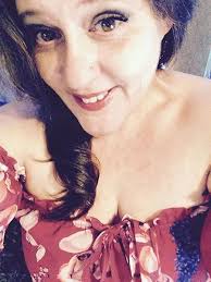 Amazon.com: Angela Daniel: books, biography, latest update