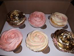 Maybe you would like to learn more about one of these? Rose Hand Painted Gold Rose Gold Pink Buttercream Cupcakes Buttercream Cupcakes Butter Cream Desserts
