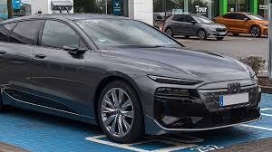 Suzi Quatro Nude - An Exploration into The Intimate World