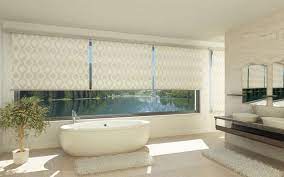 Trova idee su come ristrutturare e arredare un bagno classico. Scegliere Le Tende Per Il Bagno Foto Design Mag