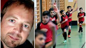 Idrottsprofessor varnar Helsingborgsklubb: Dribbla inte med  barnkonventionen