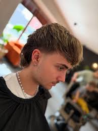 Po Męsku Barbershop added a new...