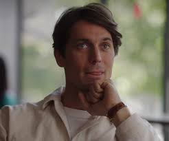 EMILY IN PARIS S3: Clatters Forward Like a Drunk American Abroad Wearing  Platform Heels