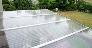 Terrassenuberdachung Reinigen So Geht S Das Rexin Magazin Uberdachung Terrasse Uberdachungen Terrassenuberdachung