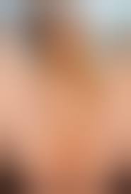 Blonde girl Alice May posing naked on vacation — Russian Sexy Girls