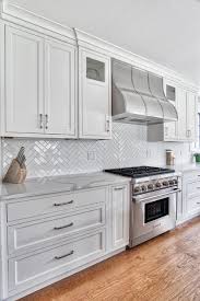 1000 x 1500 jpeg 173 кб. Custom Hood And White Herringbone Backsplash American Traditional Kitchen New York By Kitchen Intuitions Houzz