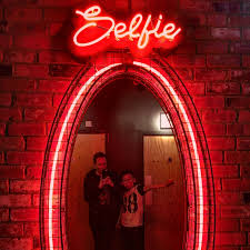 Queensway London Selfie Red Neon Lights Neon Neon Lighting Neon Signs