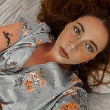 ℒ𝒾 🌛（@look_amazing_li）• Instagram 相片與影片