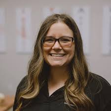 Brandi Gwin's Instagram, Twitter & Facebook