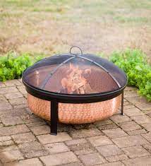 Jetzt eine riesige auswahl an gebrauchtmaschinen von zertifizierten händlern entdecken Hammered Copper Fire Pit With Mesh Cover Plowhearth