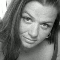 Joanne Bergin's Instagram, Twitter & Facebook