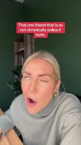 Michelle Loos's Instagram, Twitter & Facebook