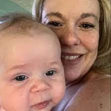 Amanda Theiss's Instagram, Twitter & Facebook