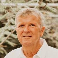 Mark Essary's Instagram, Twitter & Facebook