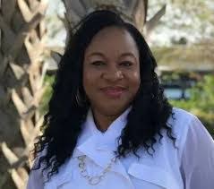 Priscilla Pedraza's Instagram, Twitter & Facebook