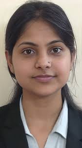 IAS Aashima Goyal: आपल्या हुशारी अन् चातुर्याने अमिताभ बच्चन यांनाही केले  प्रभावित