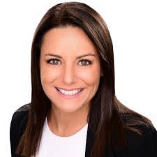 Jennifer Clift's Instagram, Twitter & Facebook