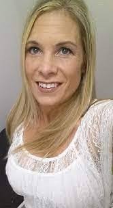 Melissa Stockdale's Instagram, Twitter & Facebook