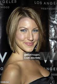 20 Photos & High Res Pictures