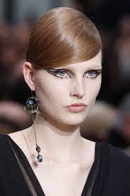 The 8 Top Beauty Trends Spotted At Fashion Week Fall Winter 2020 2021 Top Beauty Products Beauty Trends Makeup Trends