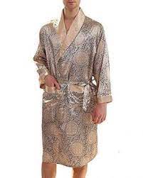 It's time to take cues from these fictional characters and invest in a robe of your own. The Dressing Gown In Pink Silk Of Sam Rothstein Ace Robert De Niro In Casino Spotern