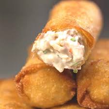 D Allechants Eggrolls Au Crabe Frais Encore Meilleurs Qu Au Resto Recettes Ma Fourchette Egg Roll Recipes Food Recipes