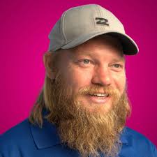 Speaker Reveal: Meet Jamie Northrup, The "Mini"malist Hustler!